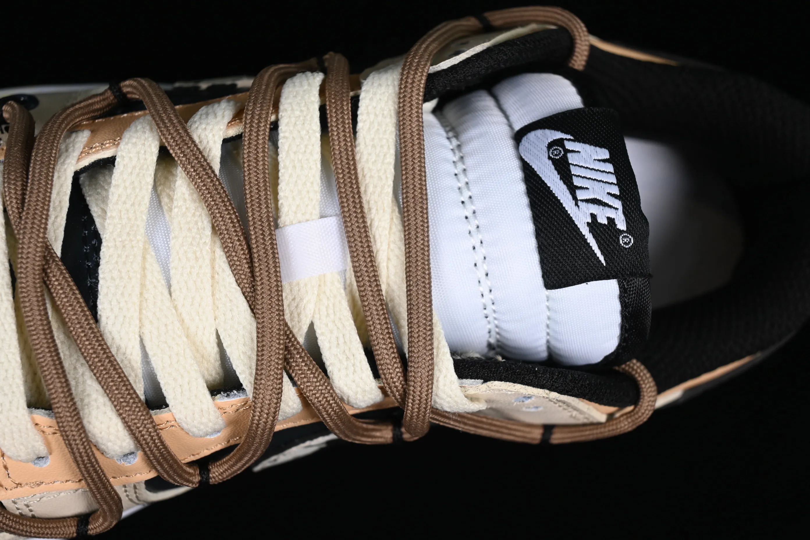 All Categories Nk SB Dunk Series Nk SB Dunk Low Low-top Sneakers Nk Dunk Low Panda Prank-Sliding Track Reverse Skateboard SB Strap Casual Sneakers DD1391-100